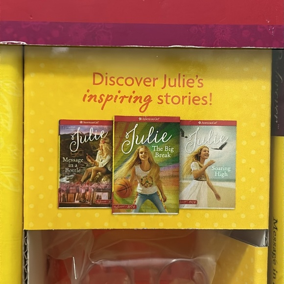 🖤NIB💕 American Girl Julie 1974 Mini Doll 6.5" plus 3 Book Collection - NEW - Picture 4 of 17